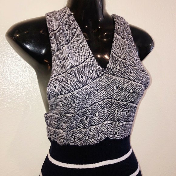 L.A.M.B. by Gwen Stefani 2000s Knit Top - Picture 4 of 10